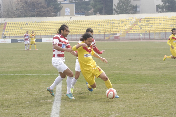 YMS evinde galip