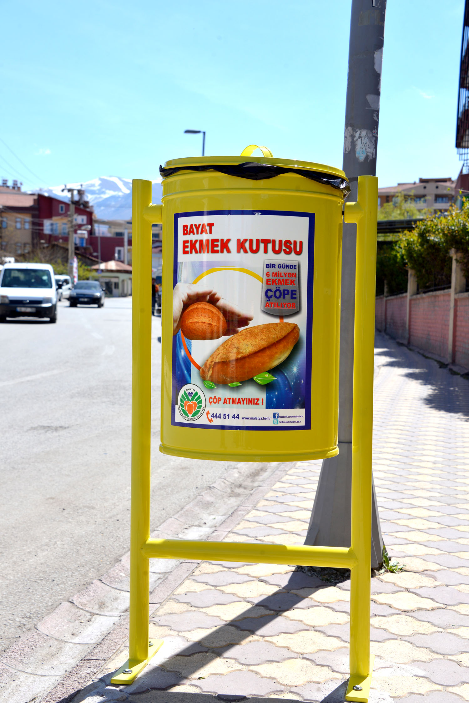 Belediye bayat ekmekler için kolları sıvadı