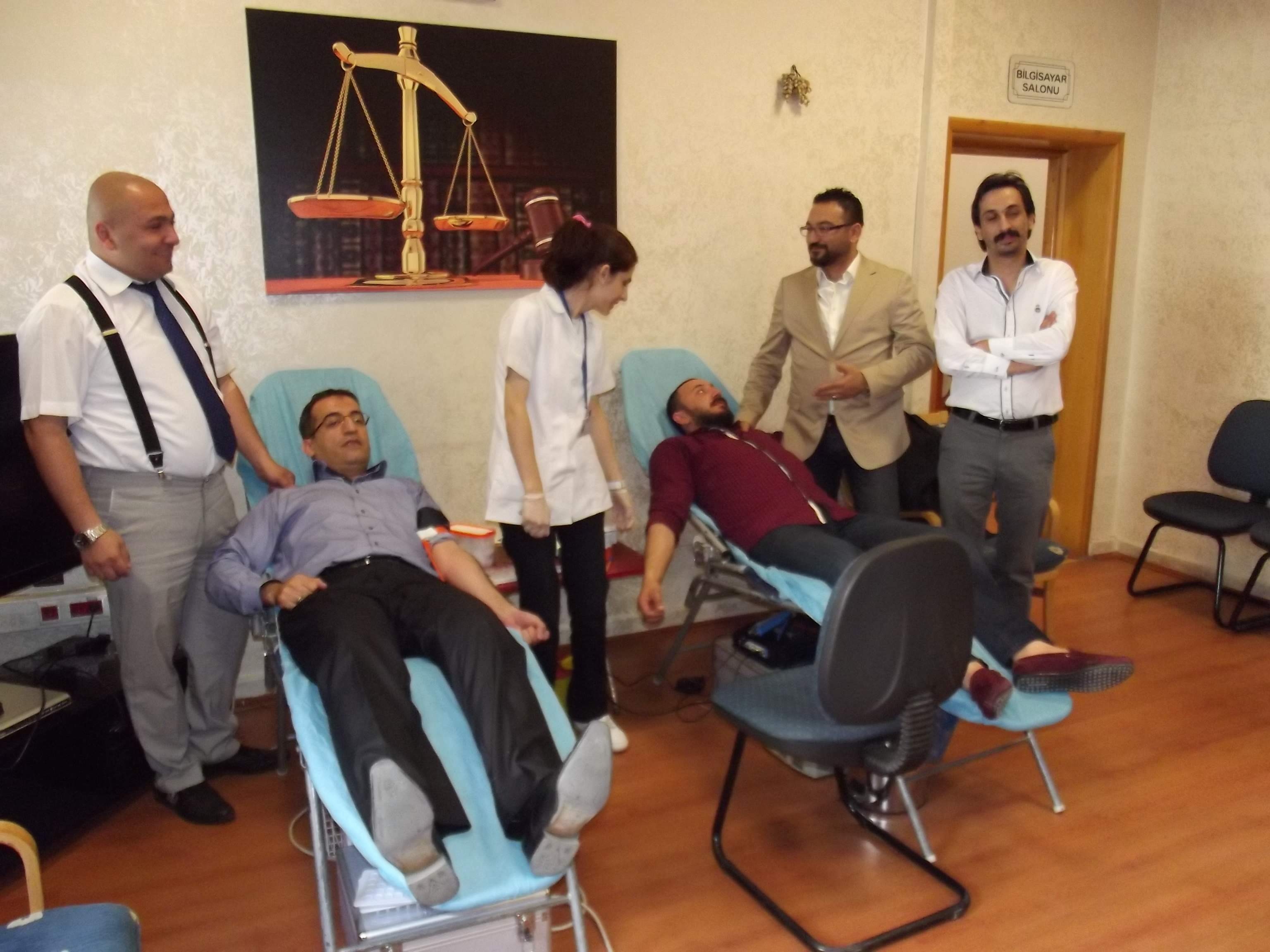 Avukatlardan kan kampanyasına destek