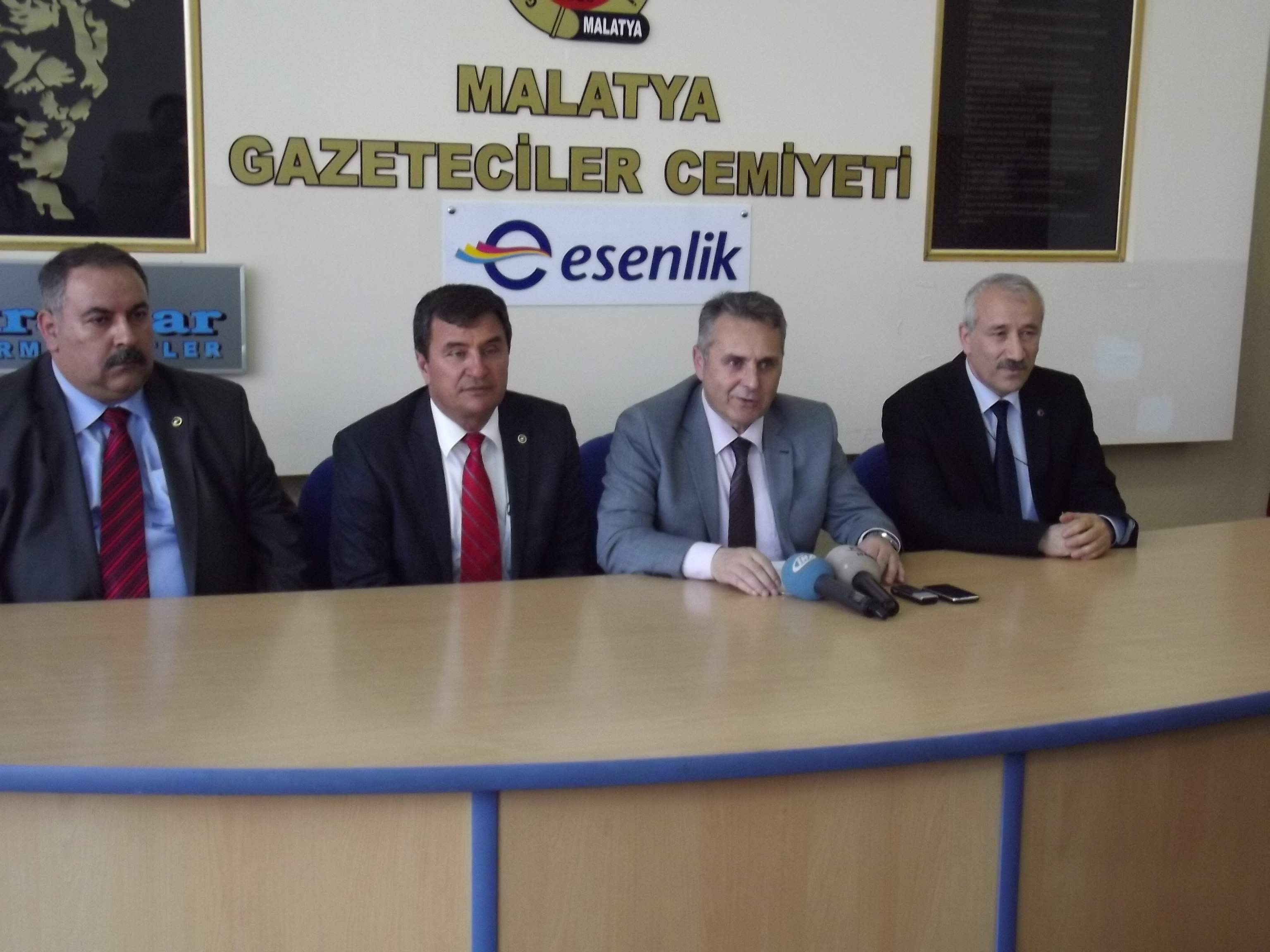 Kamu çalışanlarının belediyelerde görevlendirilmesine tepki
