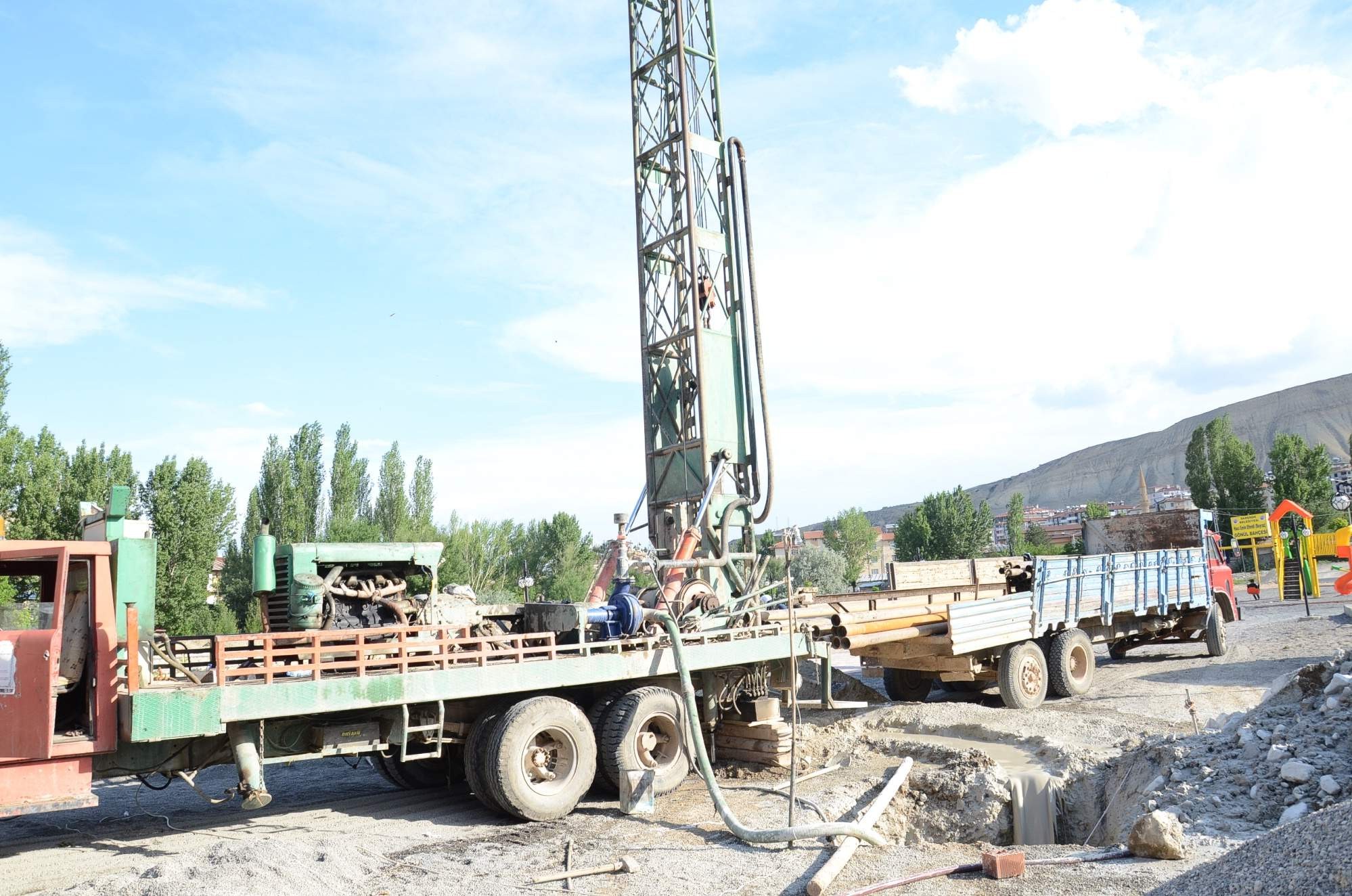 Su sıkıntısı sondaj çalışmaları ile giderilecek