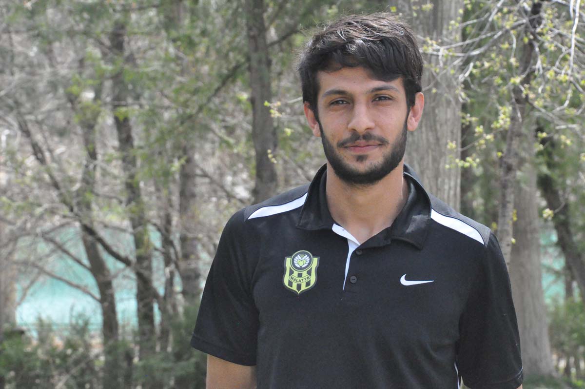 Göztepe, Eren Görür ile görüşmelerini sürdürüyor