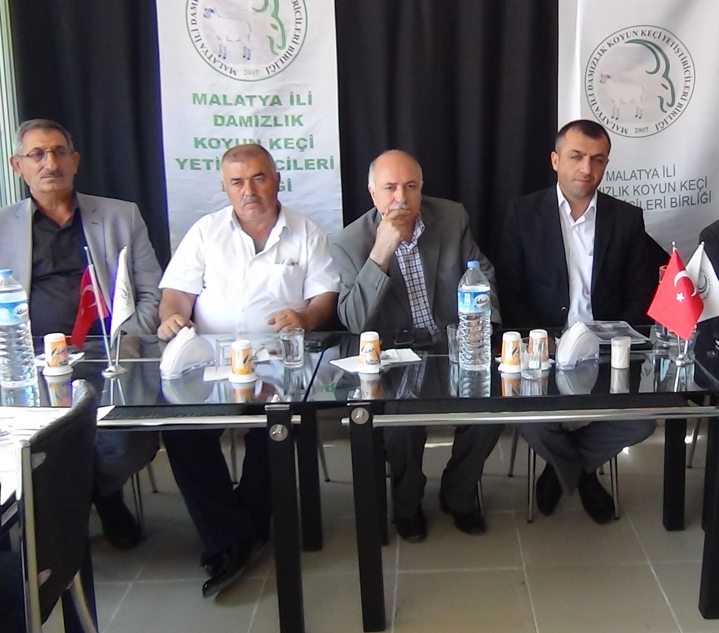 Birlik Başkanı Akın projelerini açıkladı