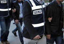 Bir haftada 44 hükümlü yakalandı