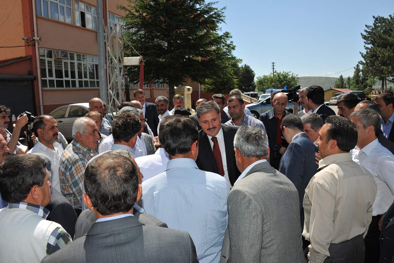 “ÖNCELİK ACİL OLAN HİZMETTE”