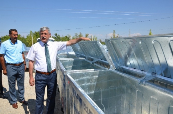 YEŞİLYURT’TA 400 ÇÖP KONTEYNIRI DAĞITILIYOR