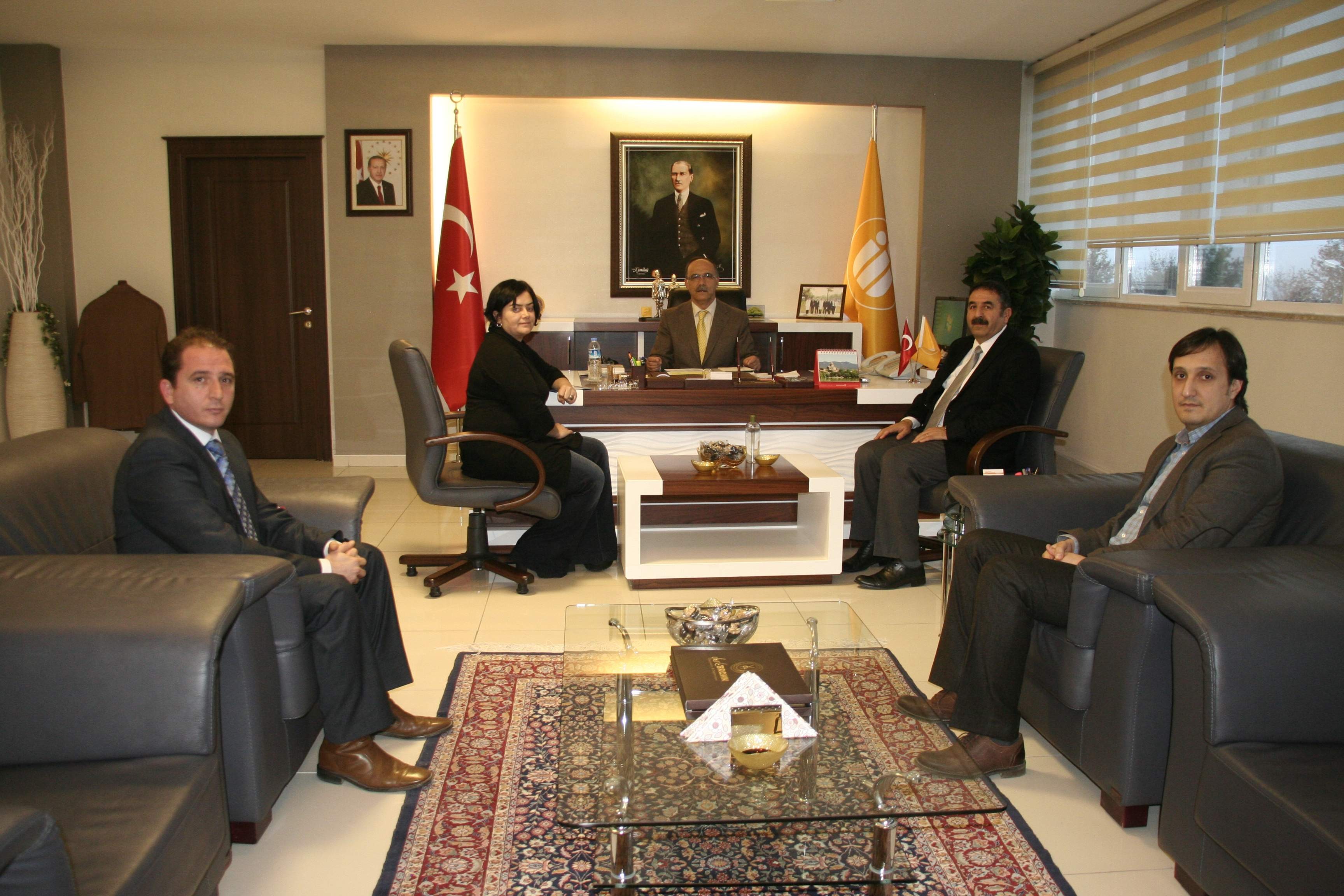 ÜNİVERSİTE SANAYİ İŞBİRLİĞİ PROTOKOLÜ İMZALANDI