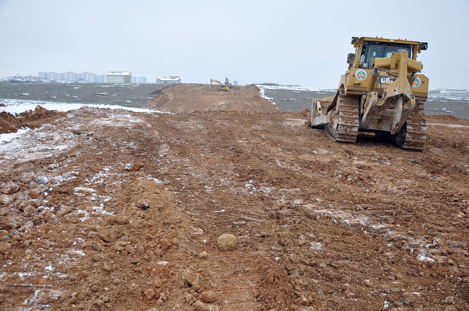 BOSTANBAŞI’NDA BİN 500 METRE İMAR YOLU AÇILIYOR