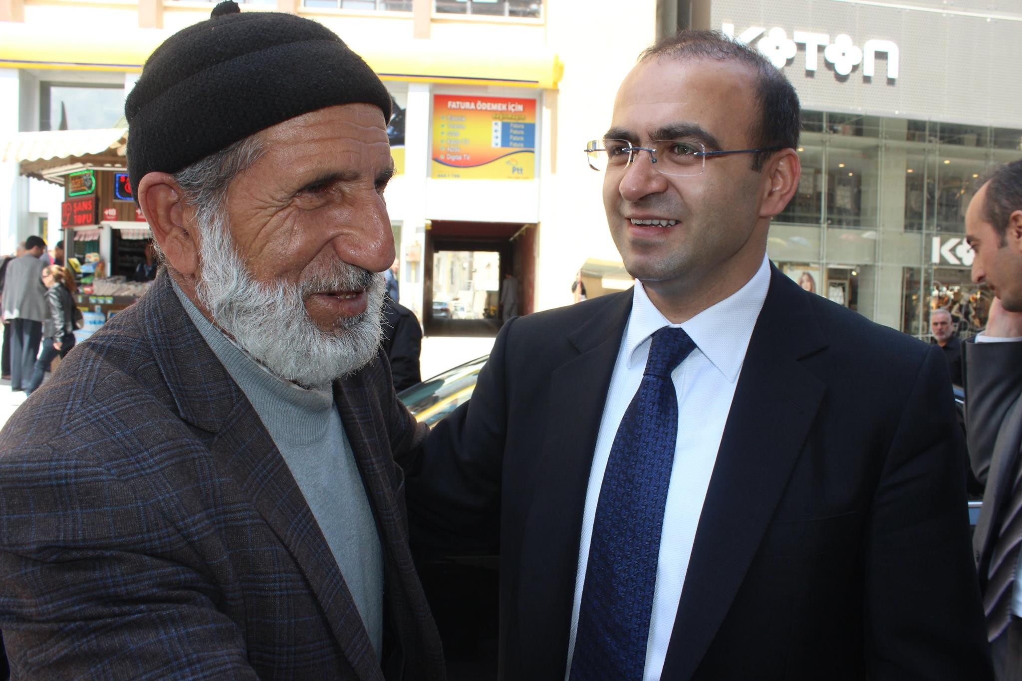 ÖZHAN: BAŞBAKANIMIZIN LİDERLİĞİNDE BÜYÜME DEVAM EDECEK