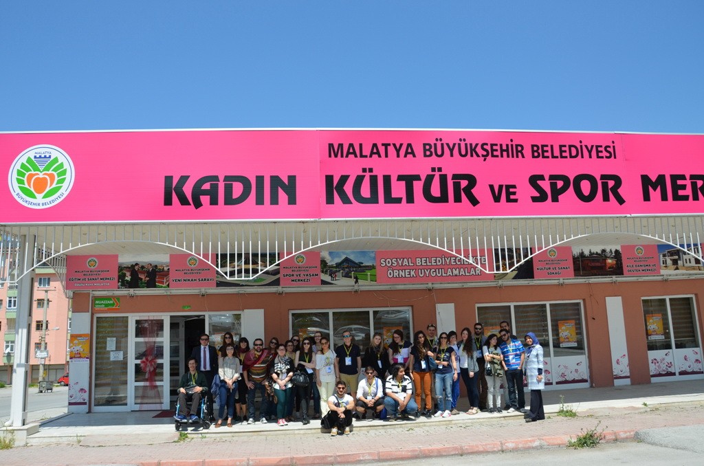 KADINA YÖNELİK ŞİDDETE KARŞI FARKINDALIK İÇİN MALATYA’DA BULUŞTULAR
