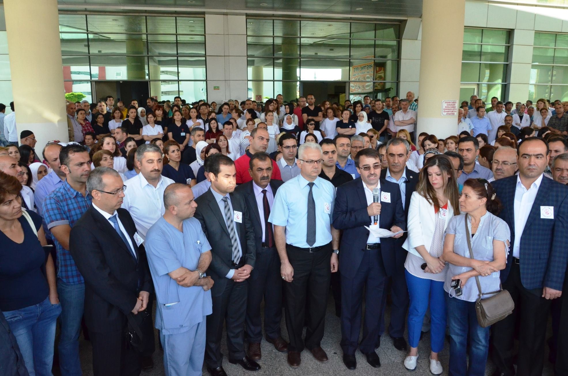 SAĞLIK ÇALIŞANLARI SAMSUN’DAKİ SALDIRIYI KINADI