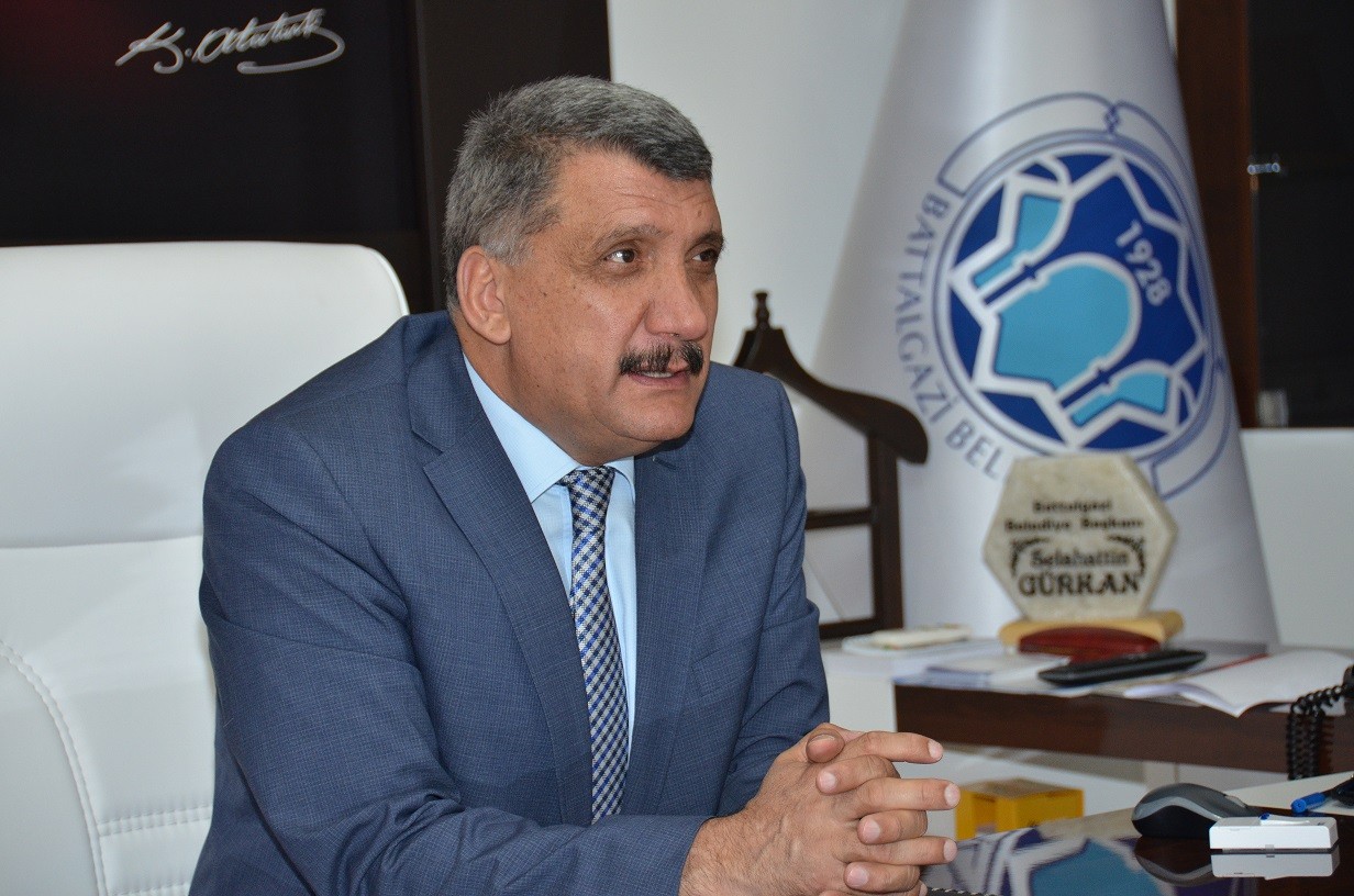 GÜRKAN: E-BELEDİYECİLİK ÜZERİNDEN 300 BİN TL’LİK İŞLEM YAPILDI