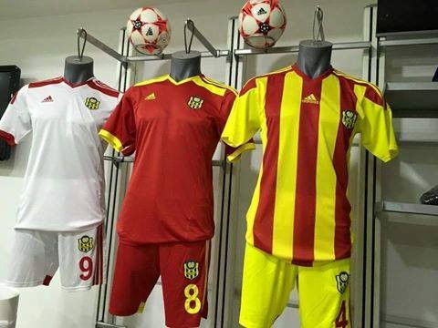 YENİ MALATYASPOR’UN YENİ SEZON FORMALARI GÖRÜCÜYE ÇIKTI