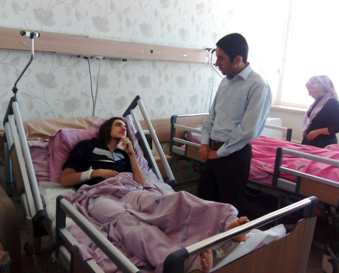 SURUÇ’TA YARALANAN CANER DELİSU, MALATYA’DA TEDAVİ EDİLİYOR