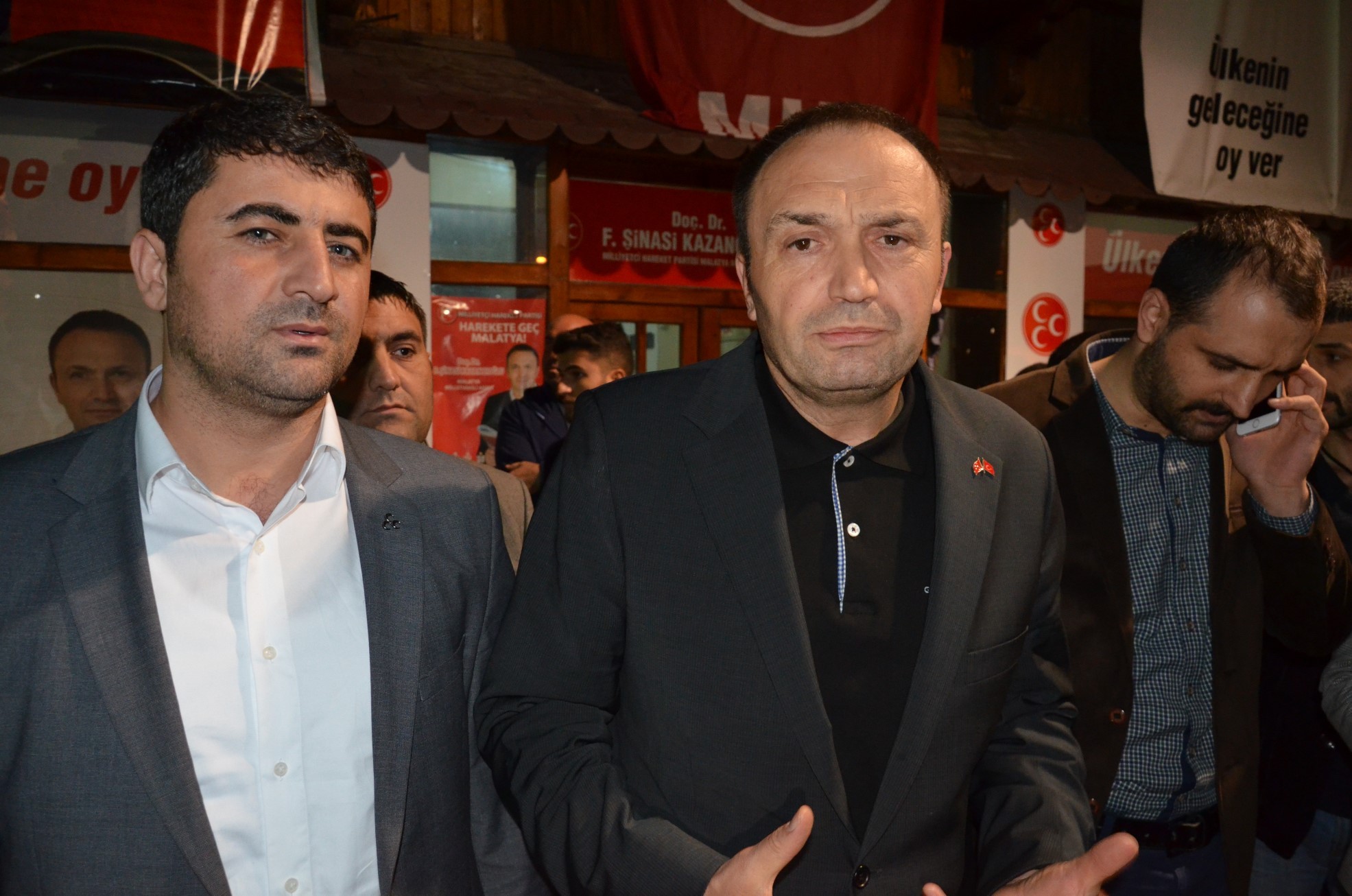 MHP SEÇİM BÜROSUNA SALDIRI