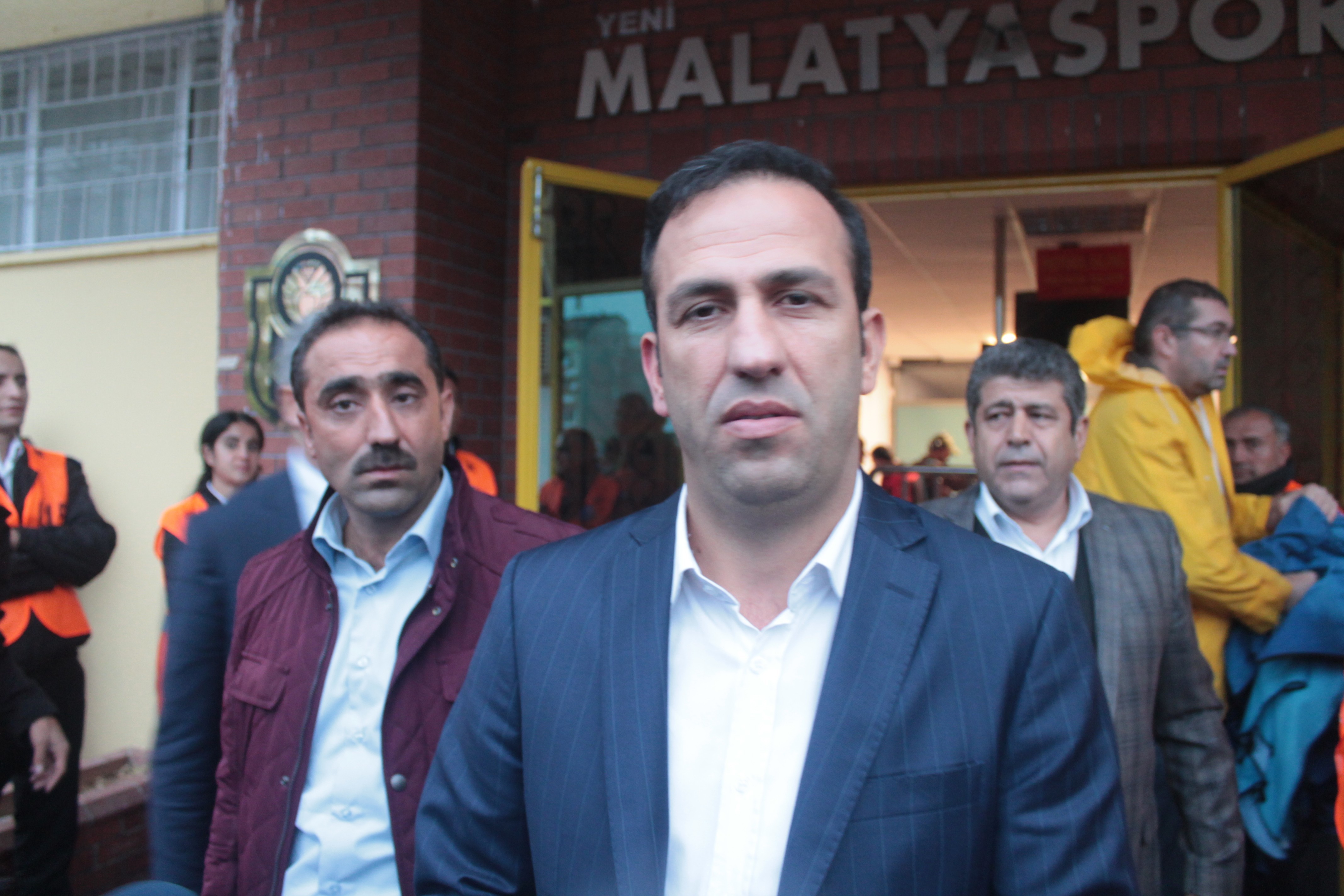 BALIKESİRSPOR YENİLGİSİ SONRASI “YÖNETİM İSTİFA” SESLERİ