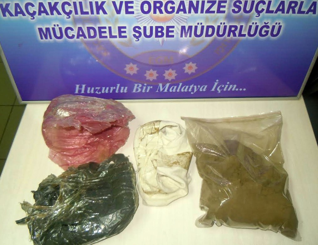 UYUŞTURUCU OPERASYONU SONUNDA 3 TUTUKLU