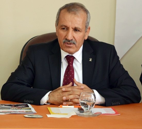 AĞBABA İLE ŞAHİN ARASINDA “KAÇAK” TARTIŞMASI