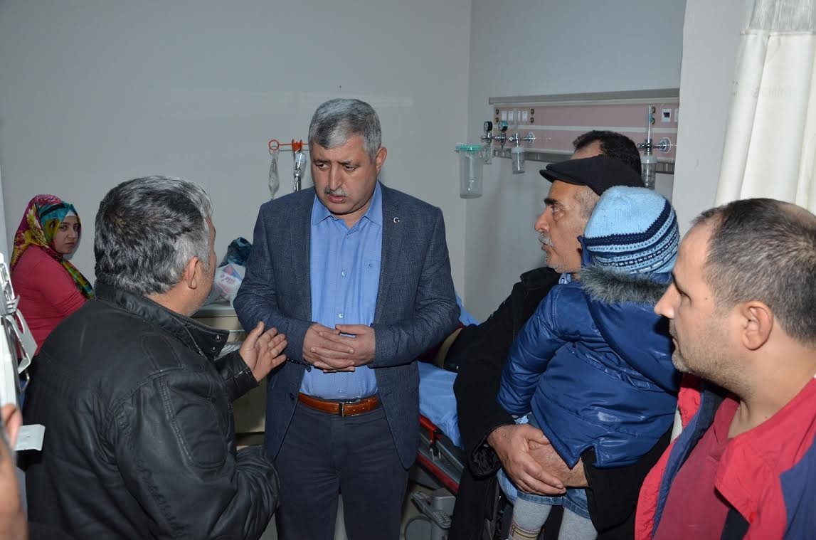 BAŞKAN POLAT, KAZA GEÇİREN ÖĞRENCİLERİ ZİYARET ETTİ