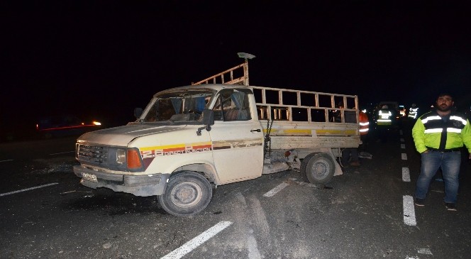 MALATYA-ELAZIĞ KARAYOLUNDA KAZA: 1 ÖLÜ 4 YARALI