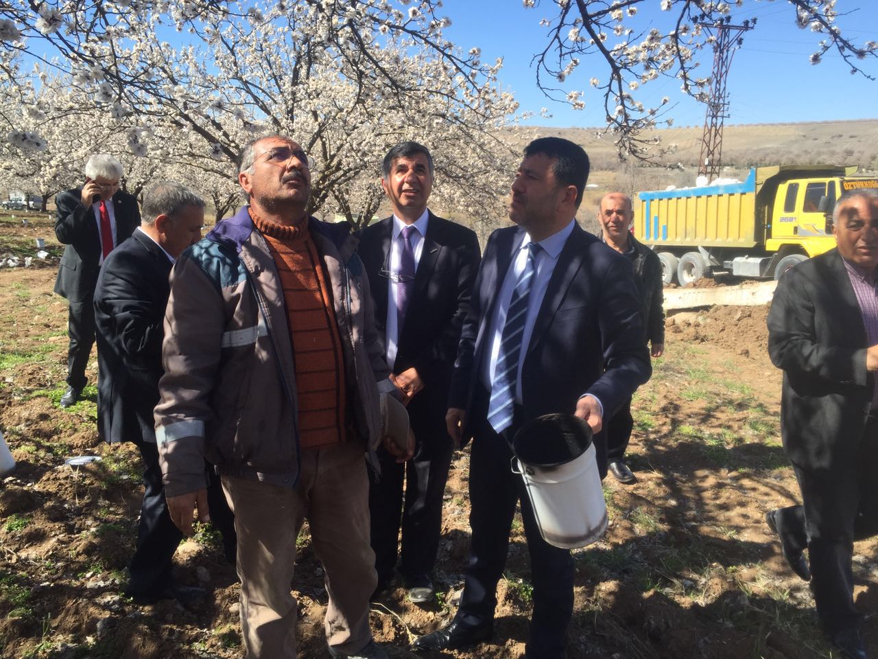 AĞBABA, DON FELAKETİNİ DEĞERLENDİRDİ: BEMBEYAZ MALATYA SARIYA DÖNMÜŞ