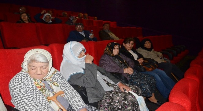 YAŞLILAR HAFTASI’NDA SİNEMA JESTİ