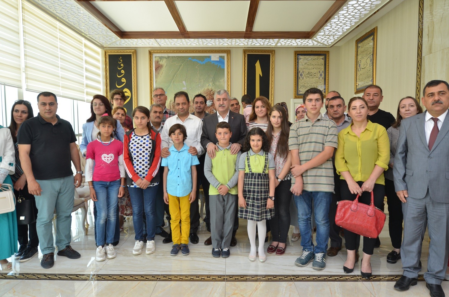 MİNİK ÇOCUKLAR DAHA İYİ BİR ÇEVRE İÇİN YARIŞTI