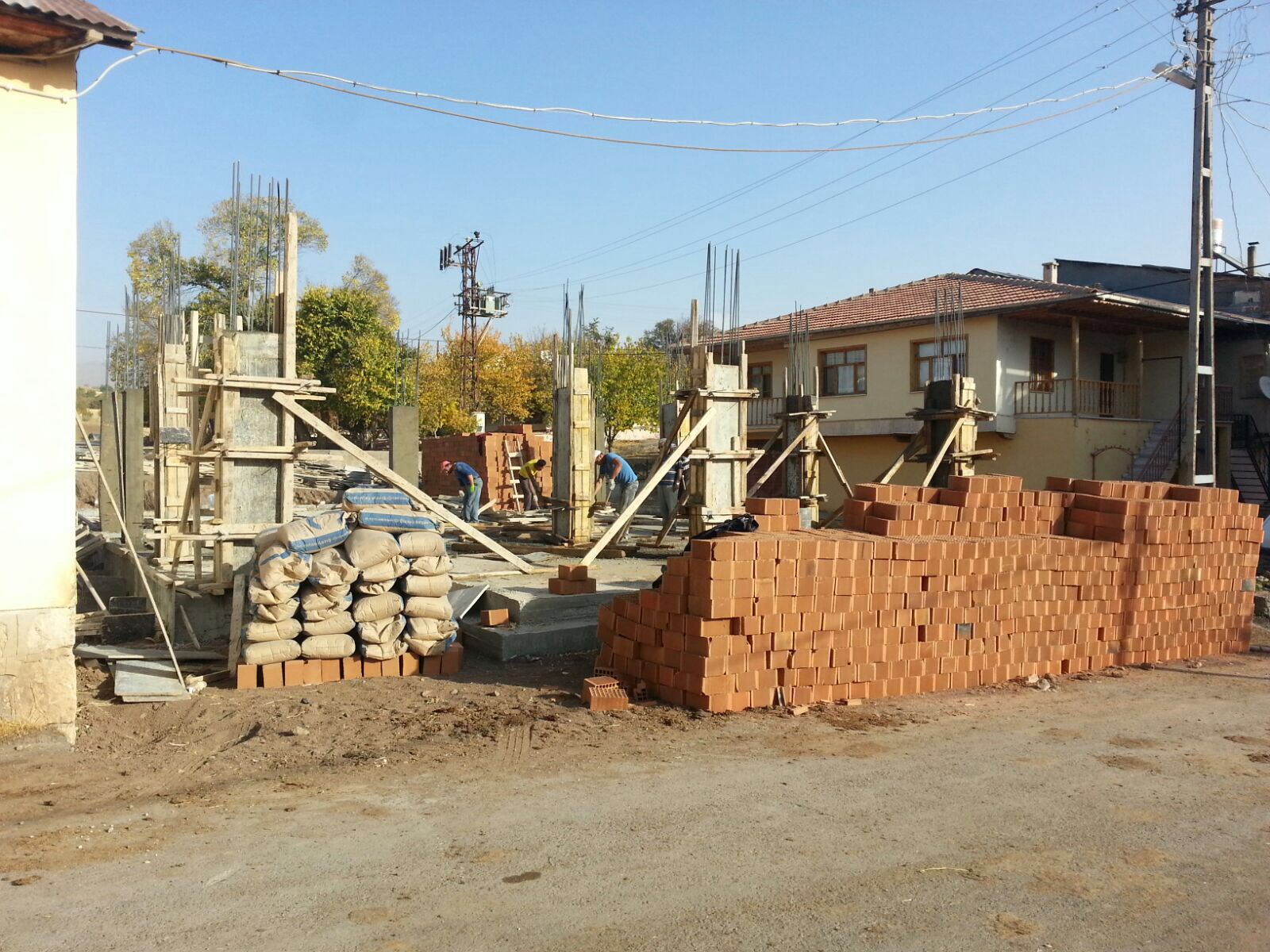 ÇAKIRSU’YA KÜLTÜR EVİ YAPILIYOR