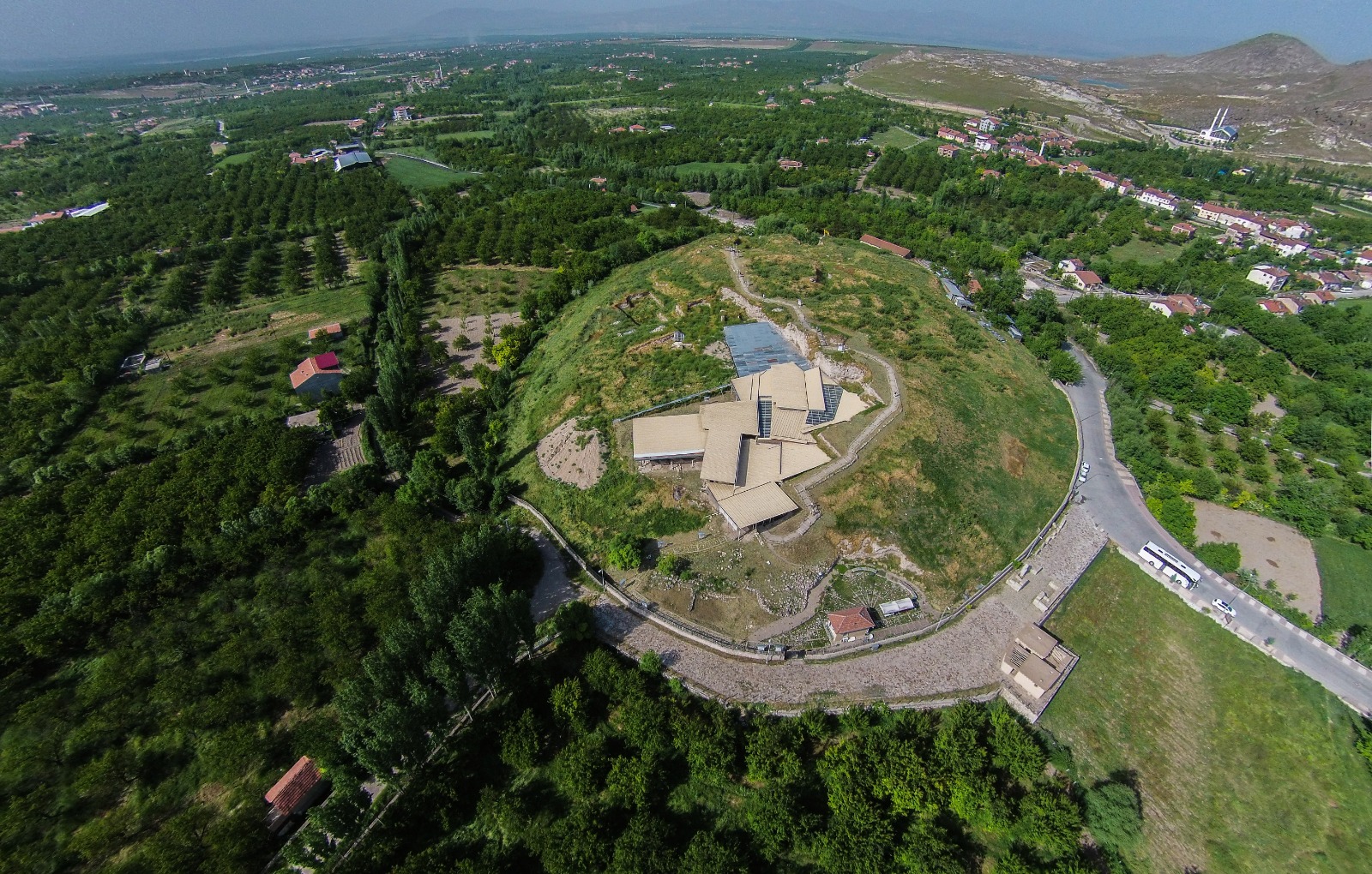 ARSLANTEPE, UNESCO DÜNYA KÜLTÜR MİRASI LİSTESİ’NE GİRDİ