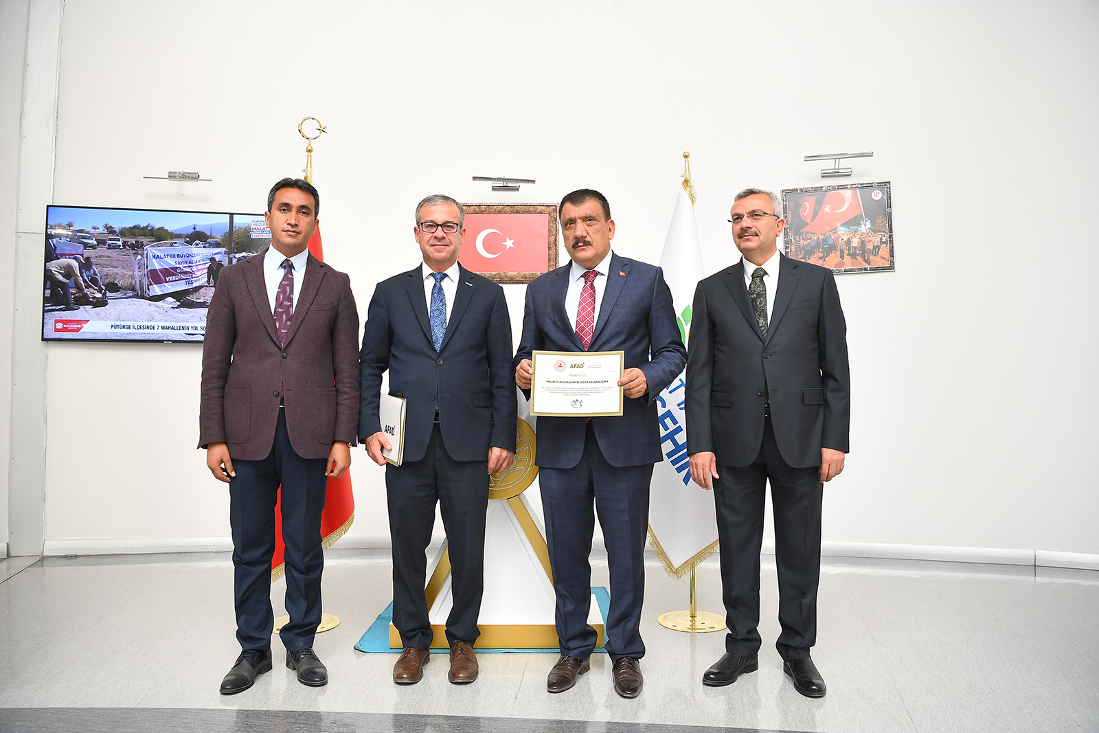 BÜYÜKŞEHİR BELEDİYESİNE İÇİŞLERİ BAKANLIĞI’NDAN TEŞEKKÜR BELGESİ