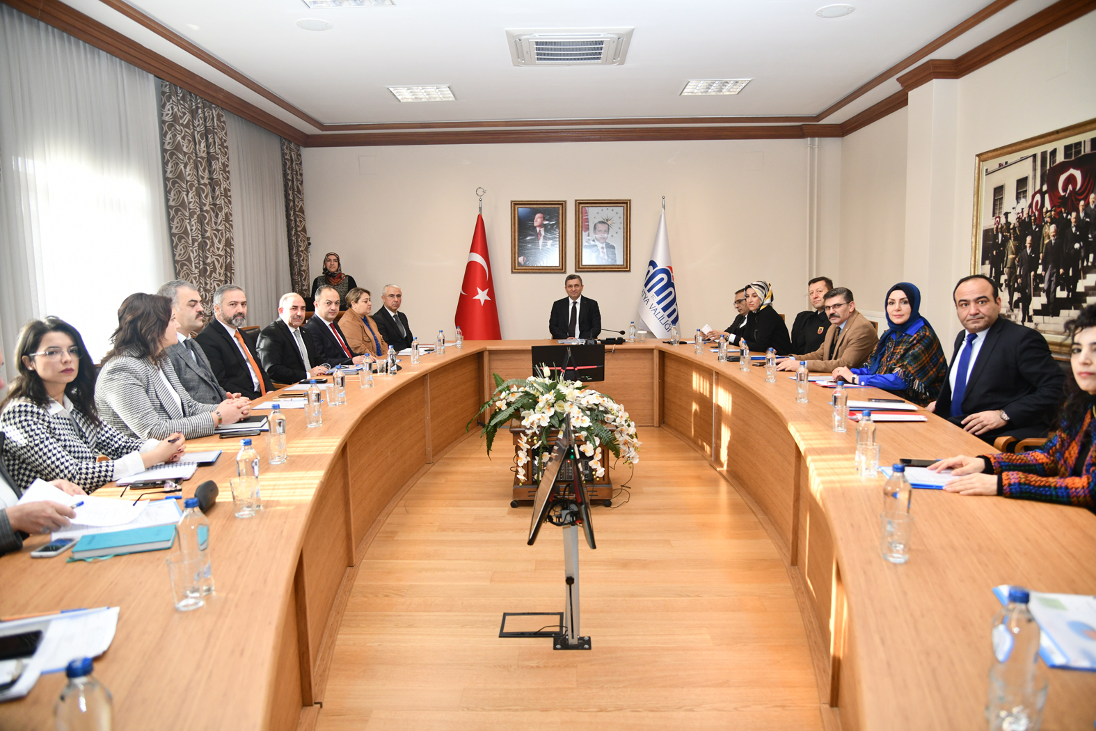 KADINA YÖNELİK ŞİDDETLE MÜCADELE GÖRÜŞÜLDÜ