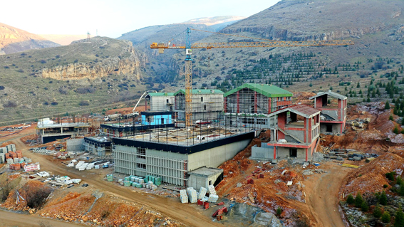 GÜRKAN’DAN GENÇLİK KAMPI’NDA İNCELEME